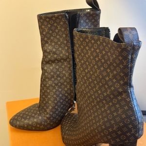 Louis Vuitton Shoes